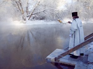 Зимний праздник, Крещение, религия