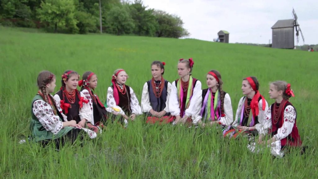 украинки поют веснянки