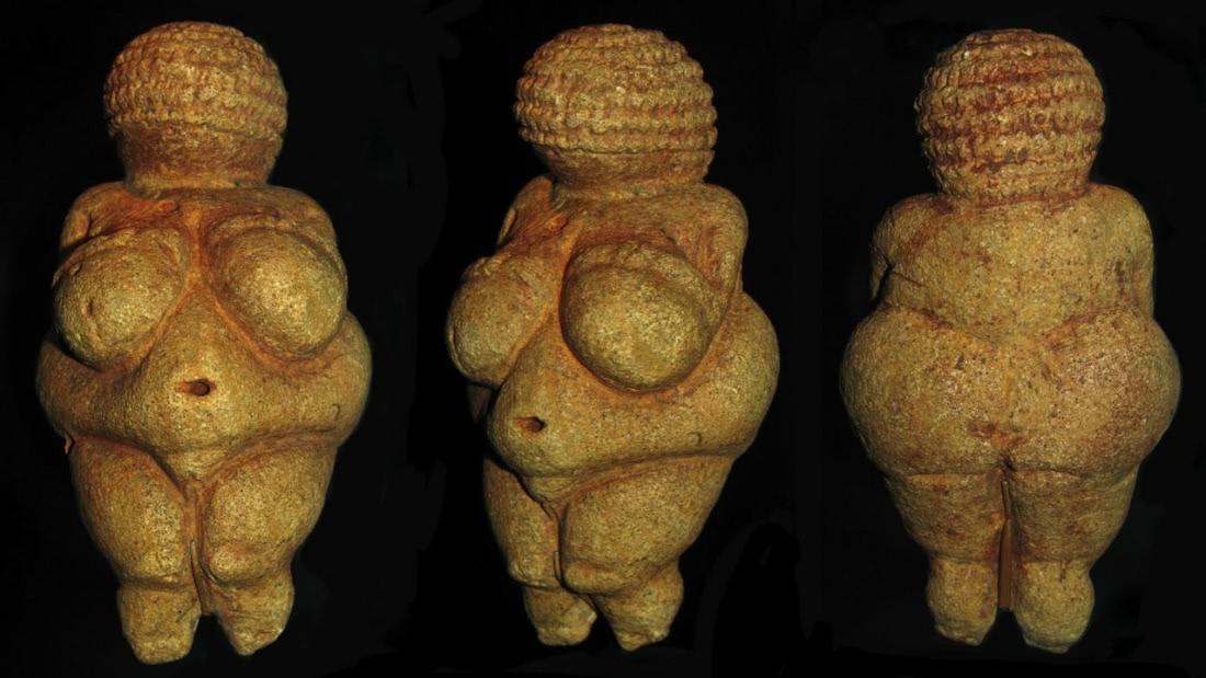 древние фигурки женщин